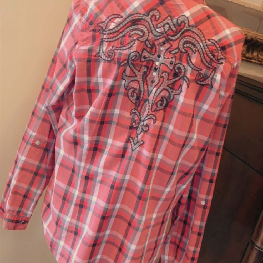 Gorgeous Back Western Button Down - image 6